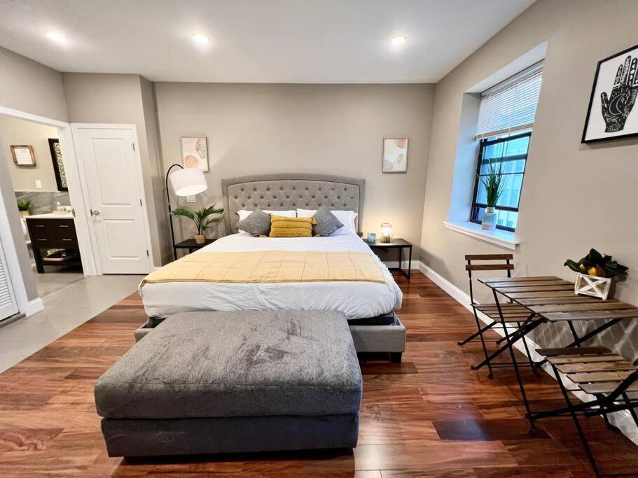 508 Urban Lifestyle King Bed In Center Apartment Philadelphia
